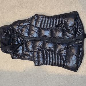 Fitted Lululemon running vest size 6